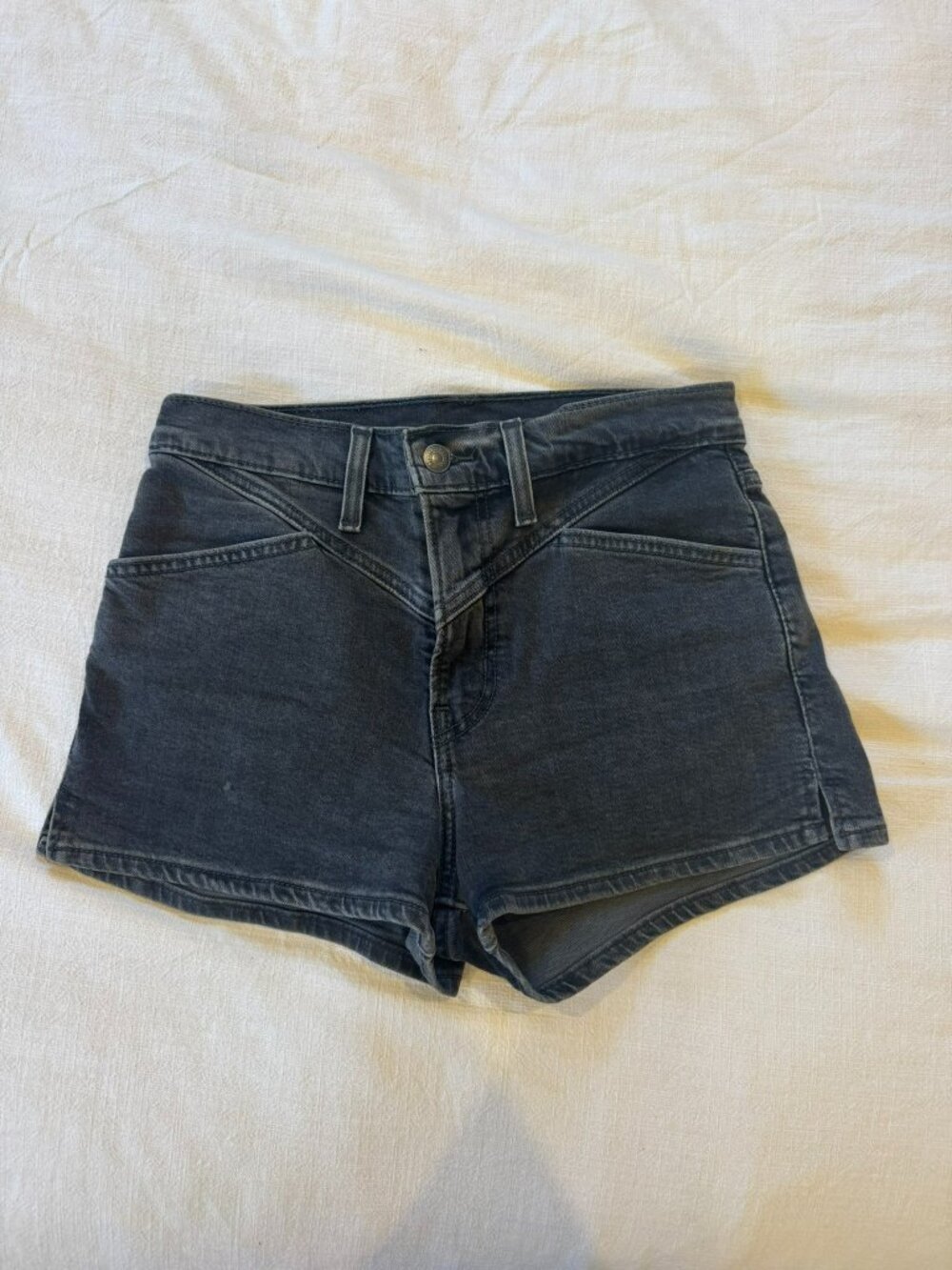 Levi's Mid Rise Shorts